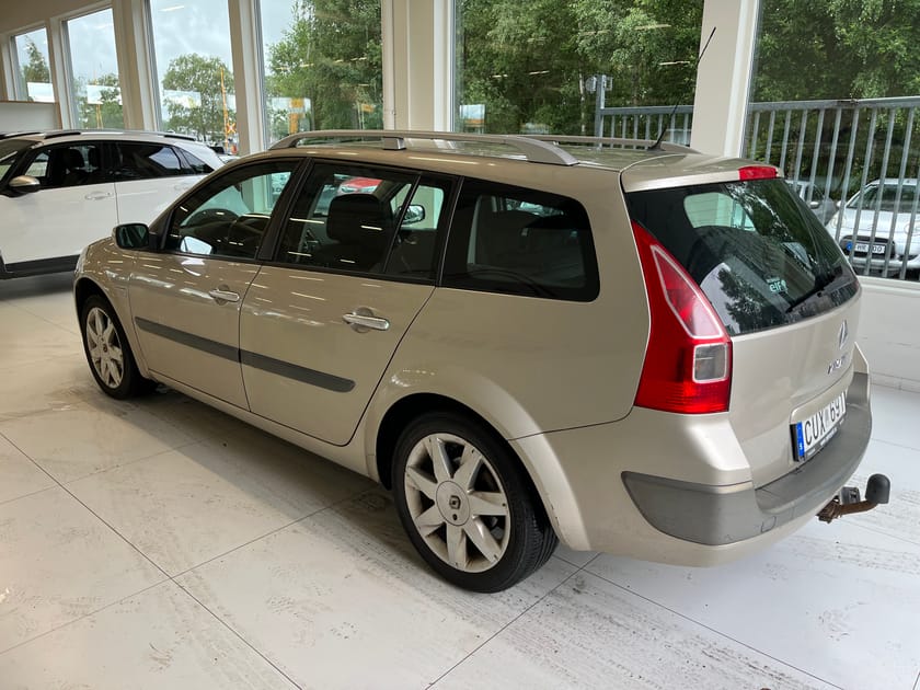 Bild 4 av Renault Mégane Grandtour 1,6 Touring Besiktigad till 270131