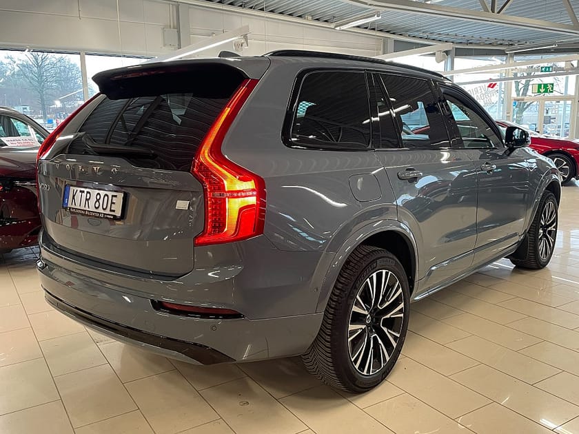 Bild 4 av Volvo XC90 7 Säten Recharge T8 AWD R-Design Plus Dark