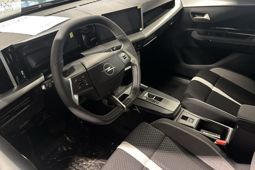 Bild 5 av Opel Frontera Electric Standard Range 