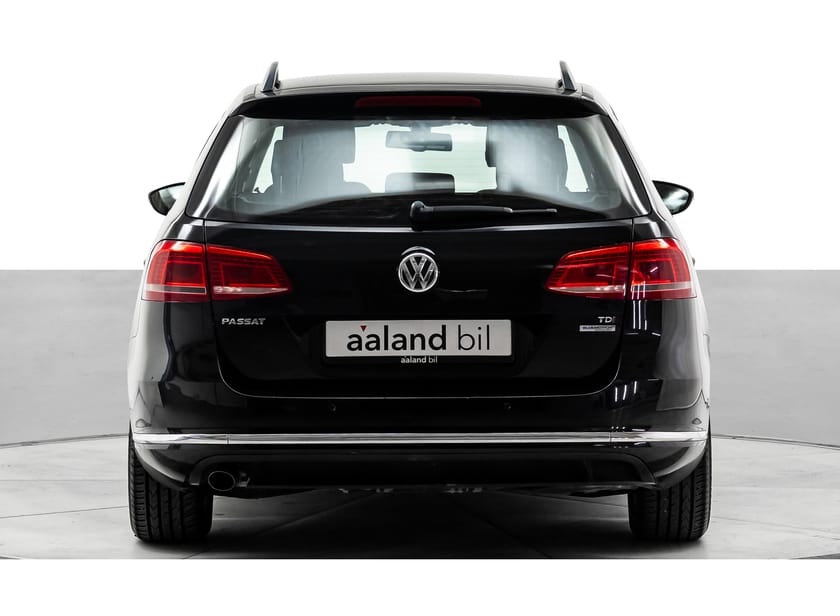 Bilde 2 av Volkswagen Passat Variant ROMSLIG OG GOD BRUKSBIL - EU-GODKJENT JANUAR 2026