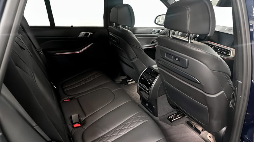 Bild 5 av BMW X5 xDrive30d M Sport / H&K / Laser licht / Pano / Komfortstol
