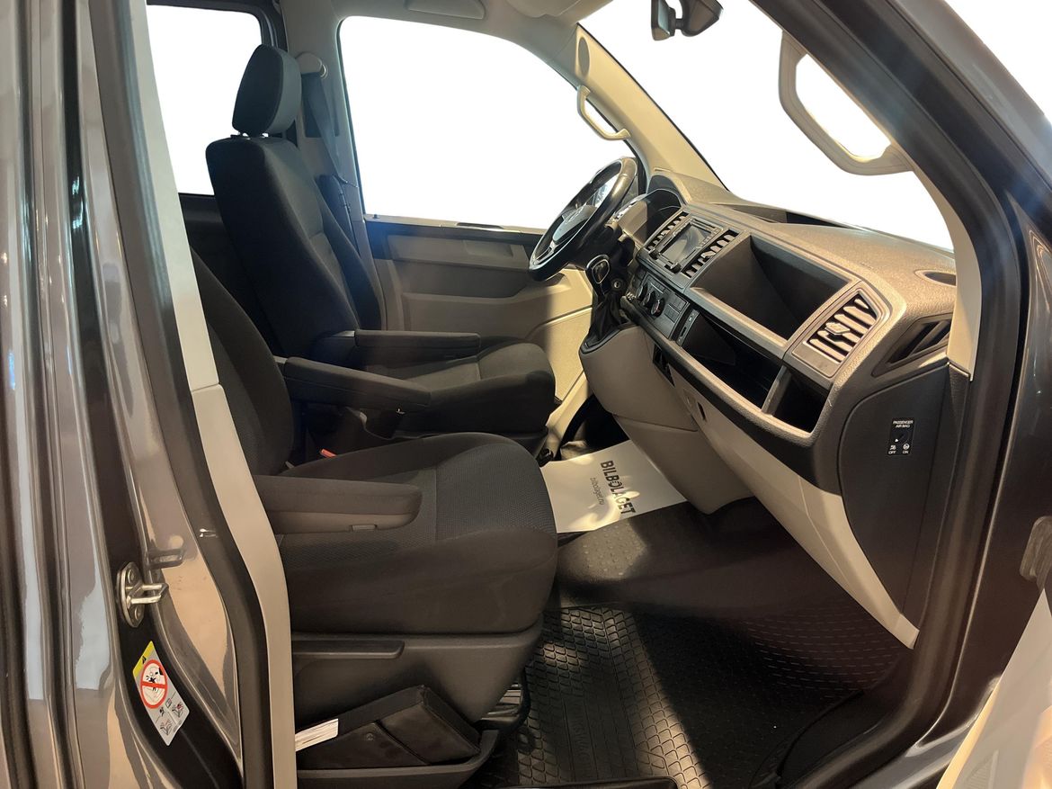Volkswagen Transporter 2017 - miniatyr 12