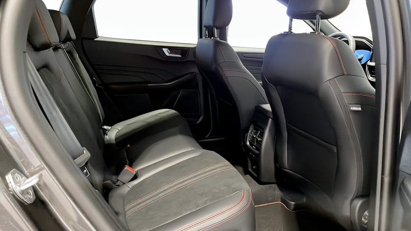 Bild 5 av Ford Kuga Plug-In Hybrid ST-Line X Black Edition PHEV 243hk Automat