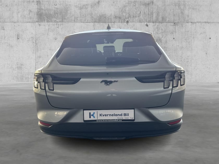 Bilde 4 av Ford Mustang Mach-E Long Range LR 610km WLTP, RWD, B&O, Glasstak, B&O, El.seter++