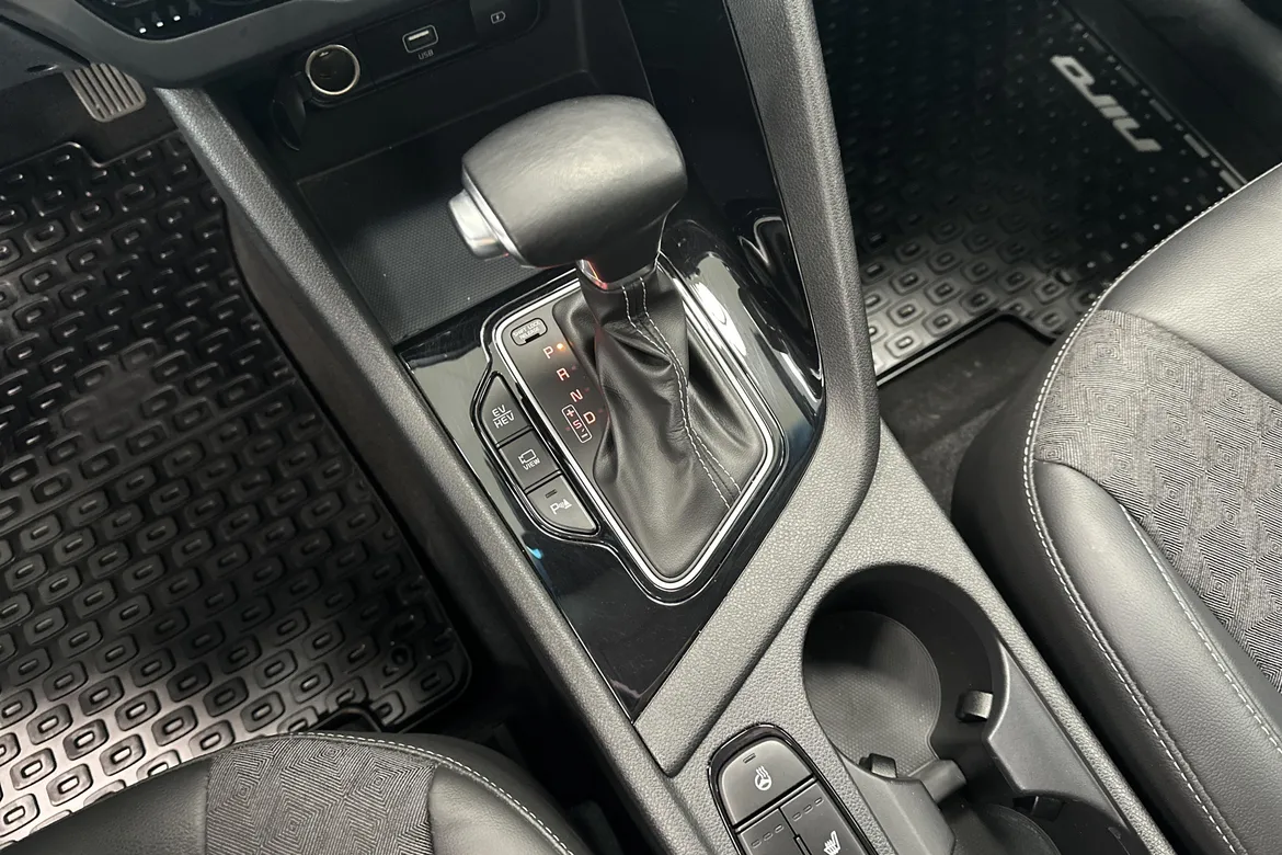 picture of a car