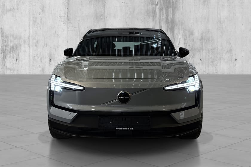 Bilde 2 av Volvo EX30 Twin Motor Performance M Plus/ Harman& Kardon/ Google/ Dab