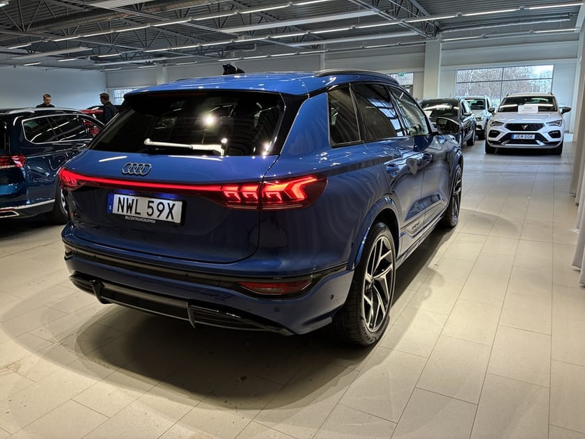 Bild 4 av Audi Q6 e-tron quattro S-line *extra utr. för 324000 kr