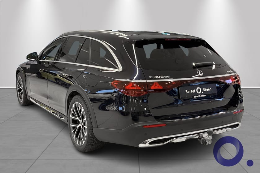 Bilde 3 av Mercedes-Benz E 300 d e 4MATIC All-Terrain Premium