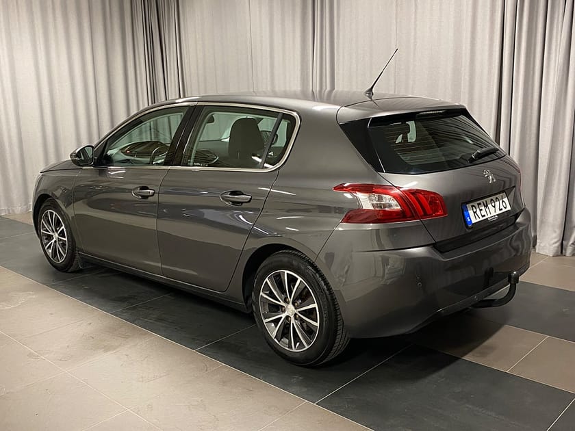 Bild 3 av Peugeot 308 Allure PT 130 AUT Motorvärmare Drag