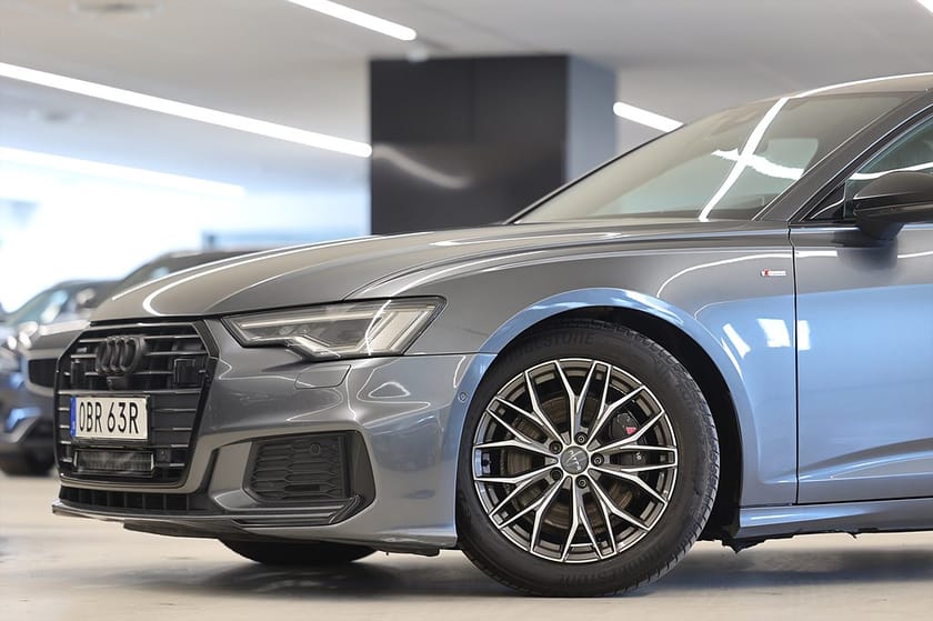 Bild 4 av Audi A6 Sedan 45 TFSI quattro 245hk S-Line Matrix 360 Värmare Cockpit