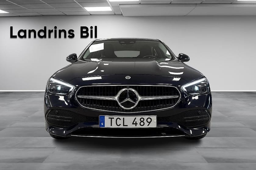 Bild 2 av Mercedes-Benz C 300 e Drag Distronic 360Kamera Minnesstolar