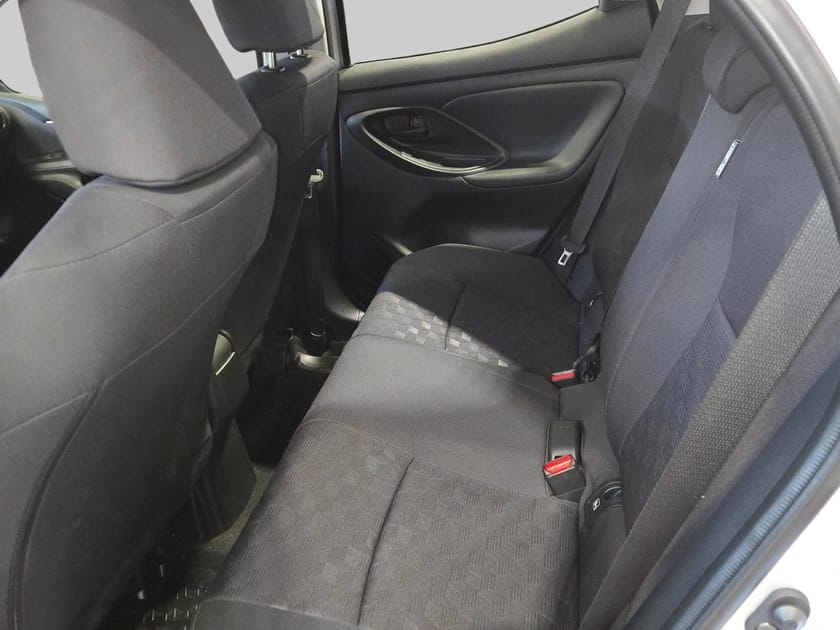 Bild 3 av Toyota Yaris Hybrid 115 1,5 5D ACTIVE KOMFORTPAKET