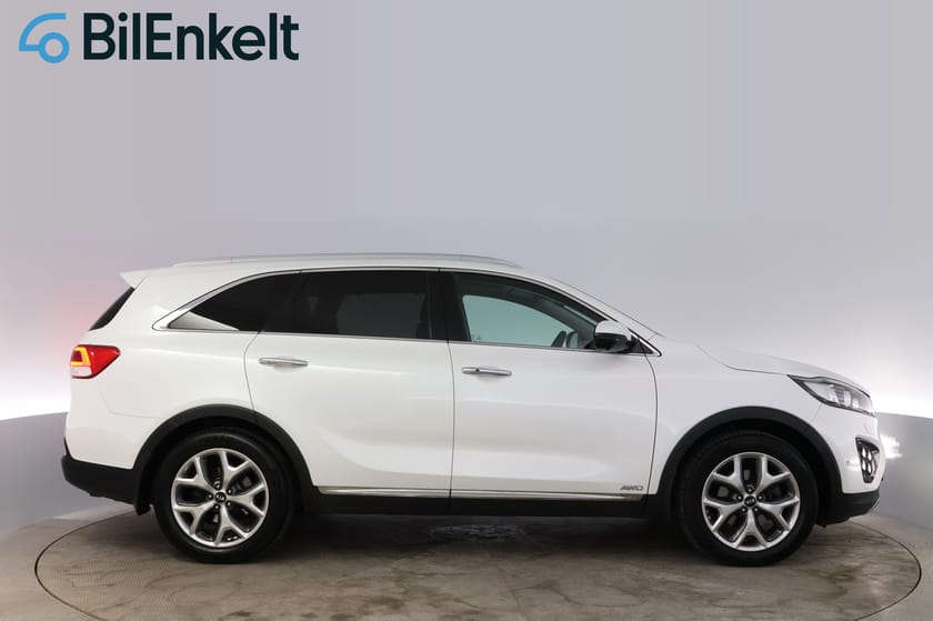 Bild 2 av Kia Sorento 2.2 CRDi AWD Infinity Pano Drag 360* 7-sits