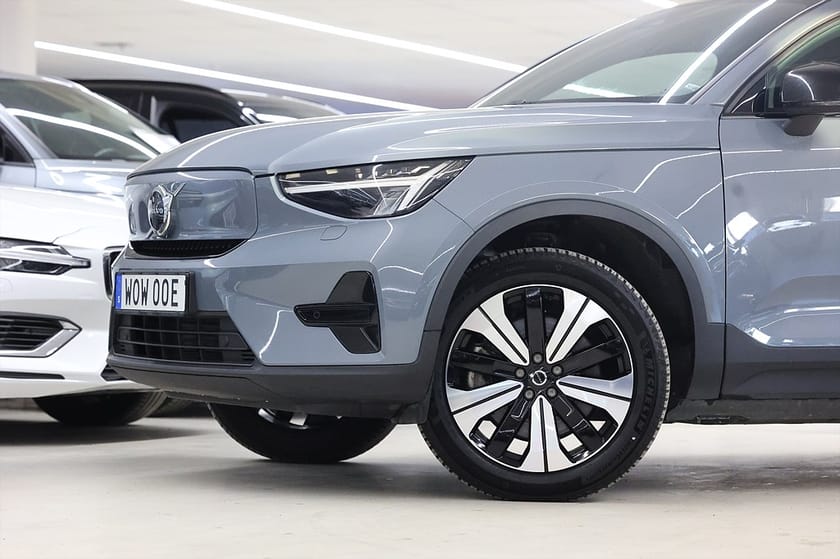 Bild 4 av Volvo C40 Recharge Twin motor AWD 408hk Core Pano Drag