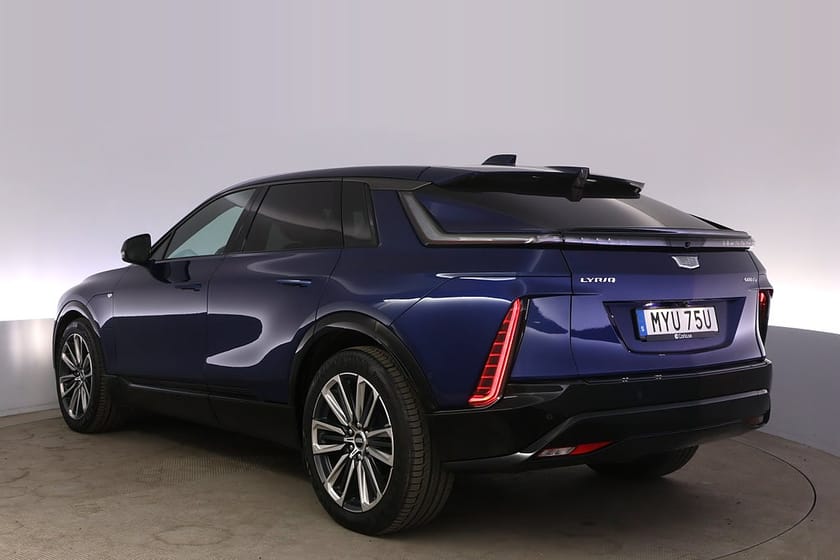 Bild 4 av Cadillac LYRIQ 600E4 (EU) Luxury Pano AdapFarth Massage AKG Ljud V-hjul