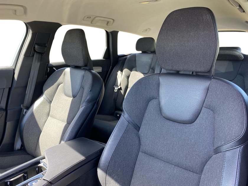 Bild 2 av Volvo V90 Cross Country B4 AWD Diesel Adv Edt