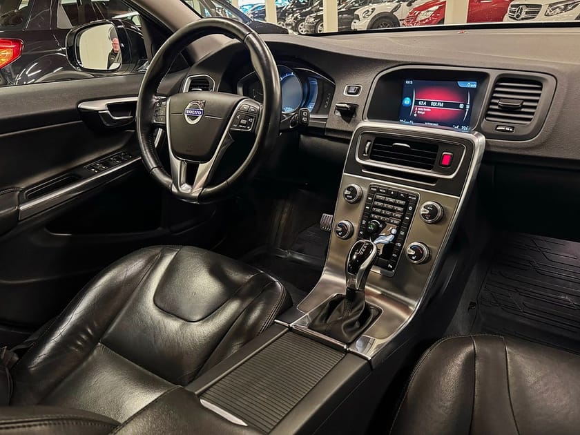 Bild 3 av Volvo V60 Cross Country D4 190Hk Summum Automat