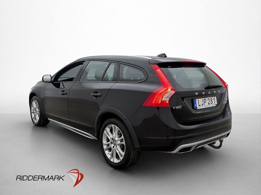 Bild 5 av Volvo V60 Cross Country D4 AWD Momentum Värmare Drag Navi