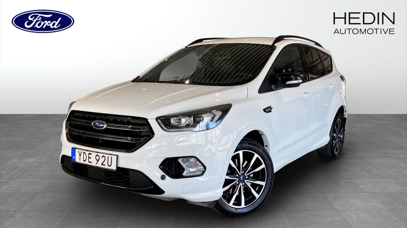 Bild 1 av Ford Kuga 1.5 150hk E85 Aut ST-Line Edt Dragvikt 1700kg 3,95% ränta!