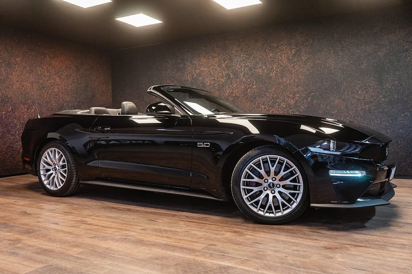 Bild 2 av Ford Mustang GT Cabriolet Convertible 450hk | Sv-såld | Custom 2 | 3000 kr/mån