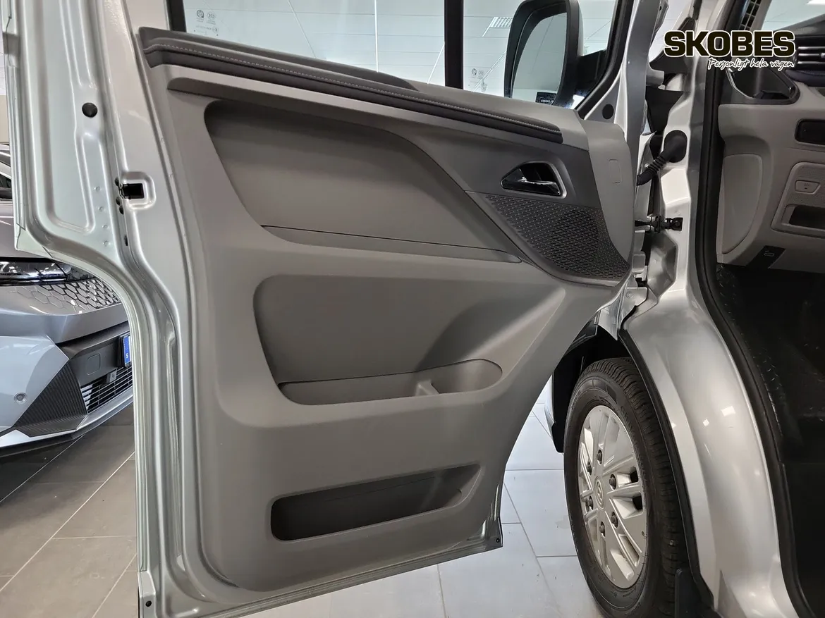 Maxus e-Deliver 7