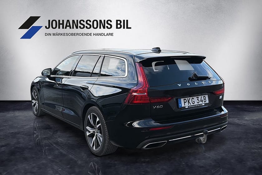 Bild 3 av Volvo V60 Recharge T6 AWD Inscription Helskinn Kamera Drag Pano