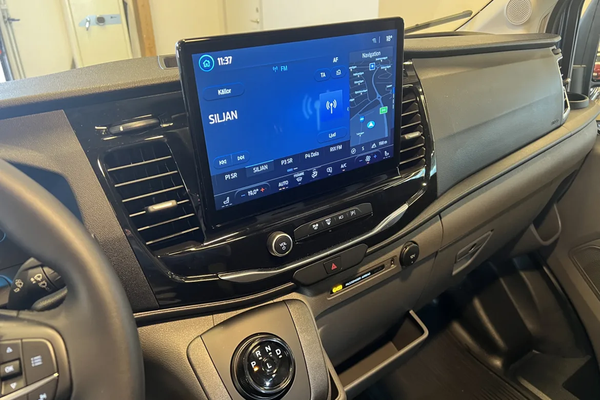 Ford E-Transit 350