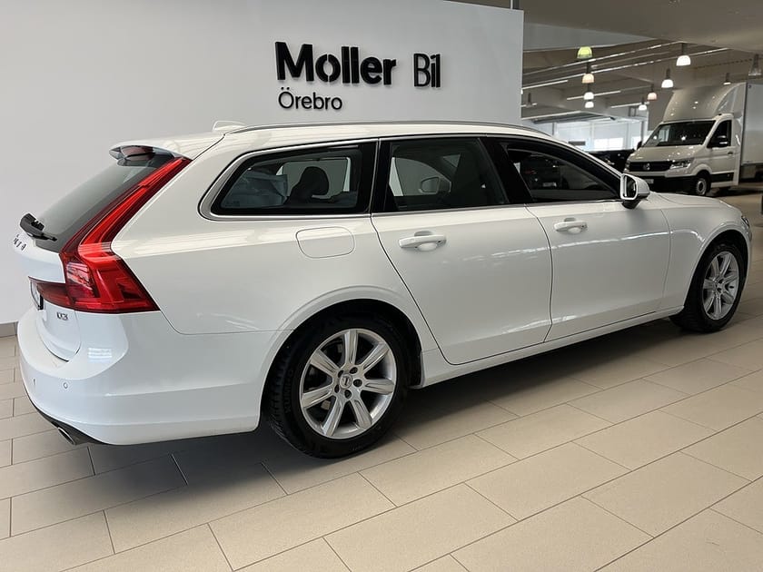Bild 2 av Volvo V90 D3 150hk Advance I Dragkrok/Elbaklucka