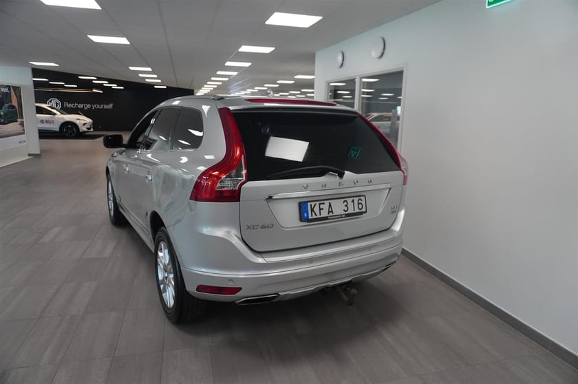 Bild 4 av Volvo XC60 D4 AWD 163hk Dragkrok Glastak