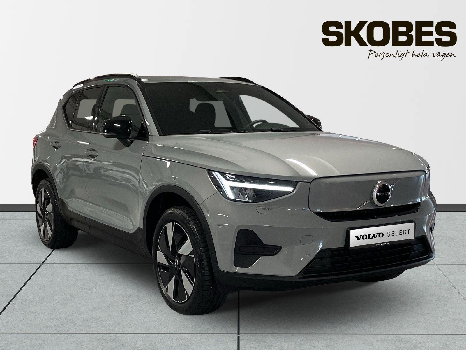 Volvo EX40 Nya Lagerbilar