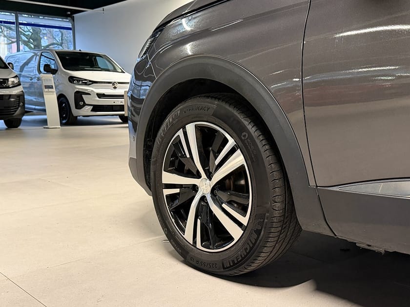 Bild 4 av Peugeot 3008 GT – Premium SUV med nybilsgaranti till 2027