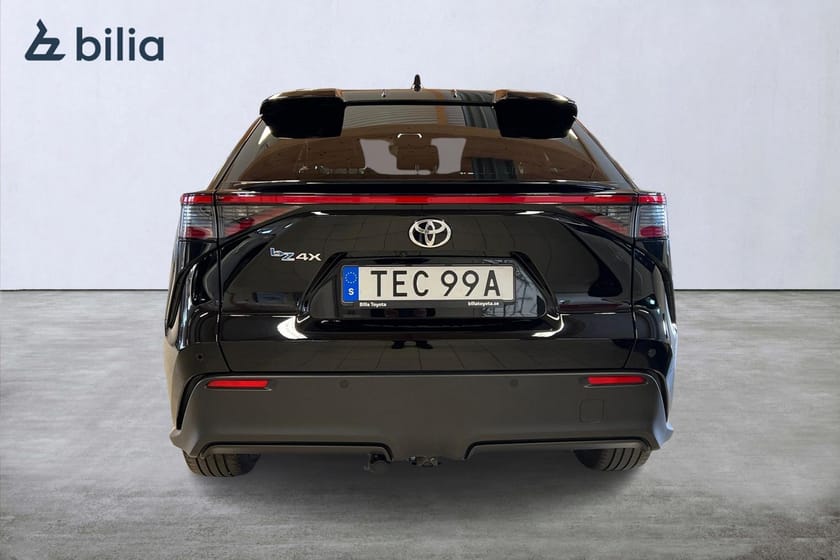 Bild 5 av Toyota bZ4X 2WD STYLE DRAGKROK