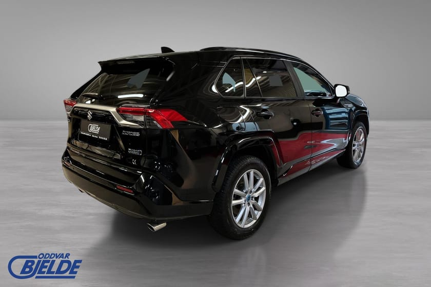 Bilde 5 av Suzuki Across Plug-in Hybrid E-Four PHEV 306hk GLX First Edition