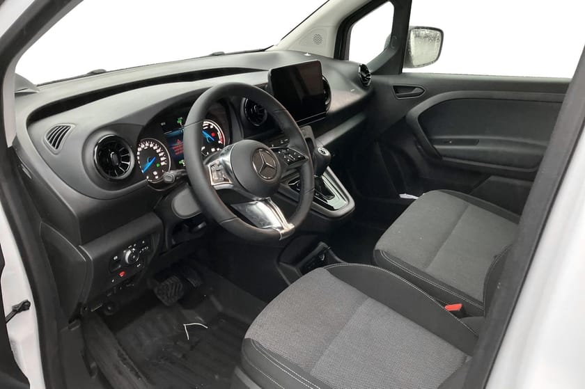 Bild 5 av Mercedes-Benz eCitan 112 SKÅP L2 Hö/Vä skjutdörr