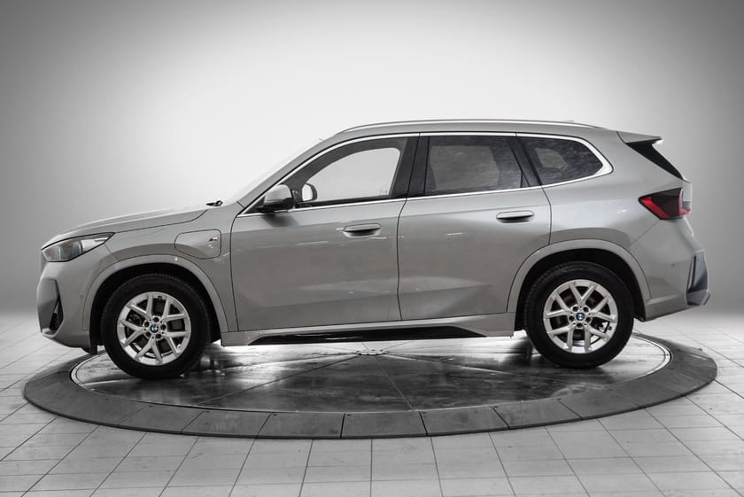 Bilde 2 av BMW X1 xDrive25e 