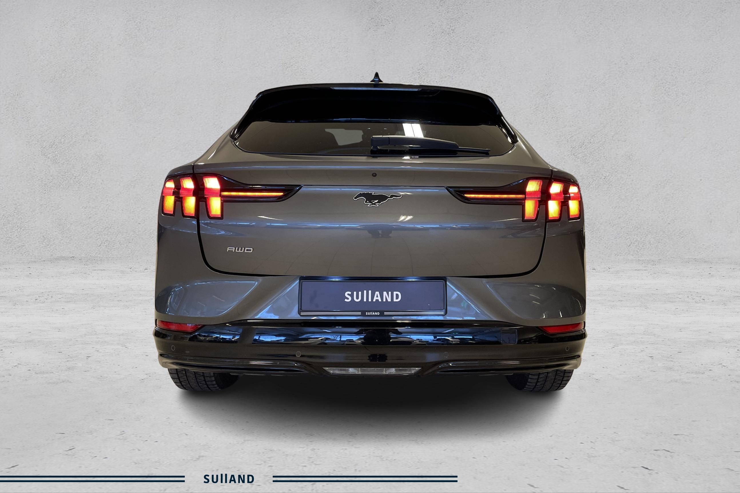 Thumnail bilde 3 av Ford Mustang Mach-E Long Range AWD