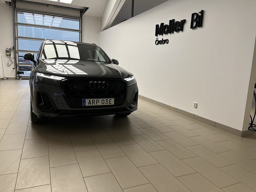 Bild 2 av Audi Q7 60 TFSI e quattro SUV 490 HK Selection/Black Carbon/Laser-Matrix