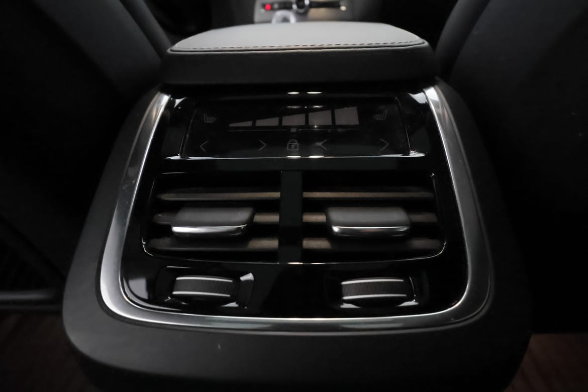 Volvo XC90 2023 - miniatyr 28