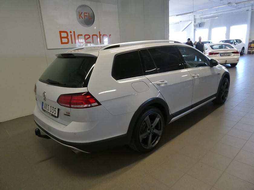 Bild 4 av Volkswagen Golf Alltrack 1.8 TSI 4M Drag-M-värmare-Massage-Carplay-SoV