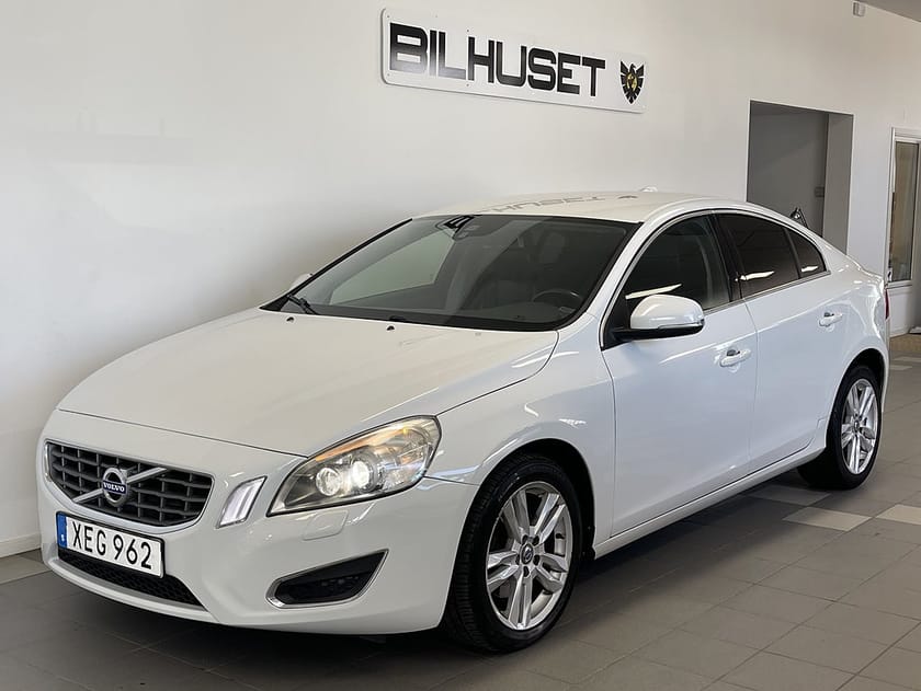 Bild 4 av Volvo S60 D4 AUTO VÄRMARE DRAG SKINN XENON *KAMPANJRÄNTA*