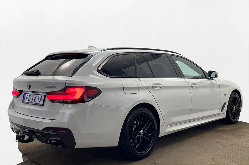 Bild 5 av BMW 530e Touring M Sport Drag Cockpit Nav Kamera Läder MOMS 292hk