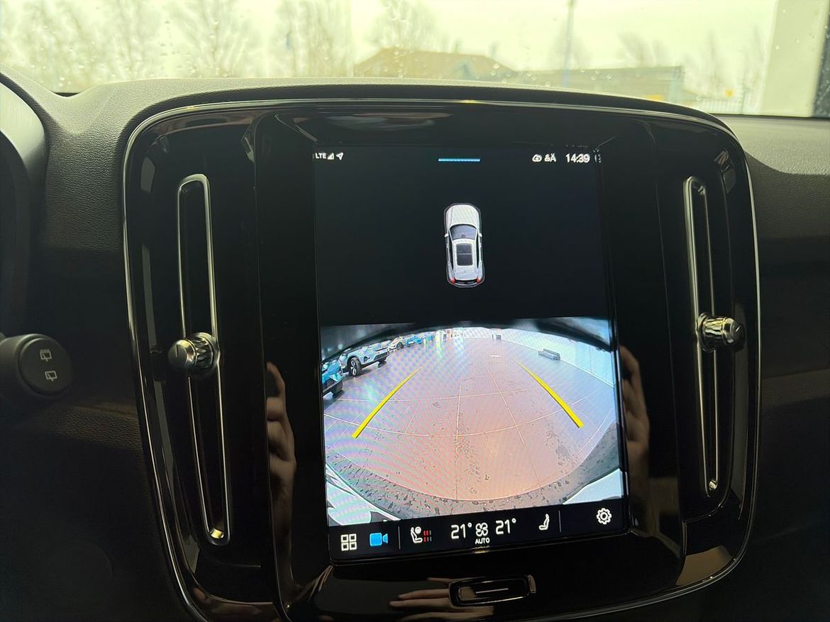 Volvo XC40 2023 - miniatyr 12