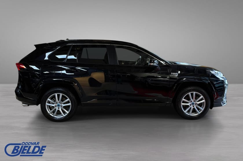 Bilde 4 av Suzuki Across Plug-in Hybrid E-Four PHEV 306hk GLX First Edition