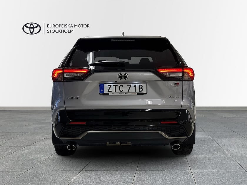 Bild 4 av Toyota RAV4 Plug-in Hybrid 2,5 LADDHYBRID AWD-I GR SPORT / VINTERHJUL