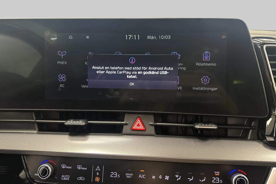 picture of a car