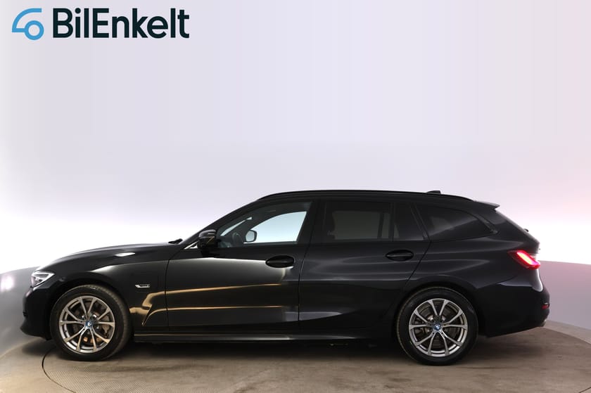 Bild 5 av BMW 330e xDrive Touring Sportline Drag B-Kamera HiFi Navi