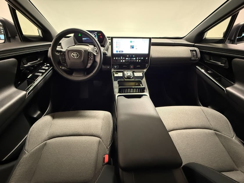 Bilde 5 av Toyota bZ4X Active Tech Delskinn/Ryggekam/El.bakluke/Navi/Cruise