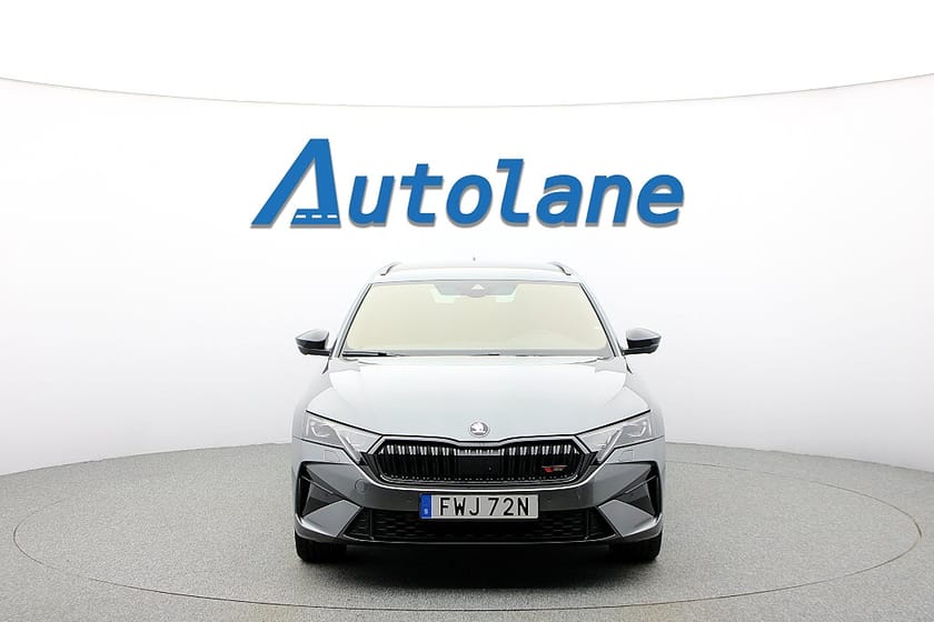 Bild 3 av Škoda Octavia Kombi RS Skoda RS, Adaptivt chassi, 360°, Dragkrok, Canton 265hk