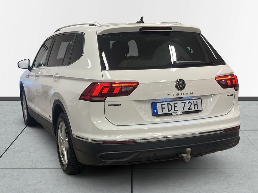 Bild 5 av Volkswagen Tiguan Allspace 7-sätes 2.0 7-Sitsig/Moms/Drag/Kamera/SoV/Ad.fart