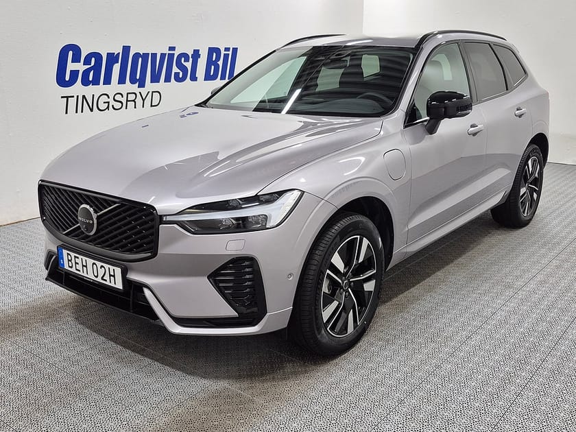Bild 1 av Volvo XC60 T6 Recharge Plus Dark plug in AWD 350HK 4x4 Läder